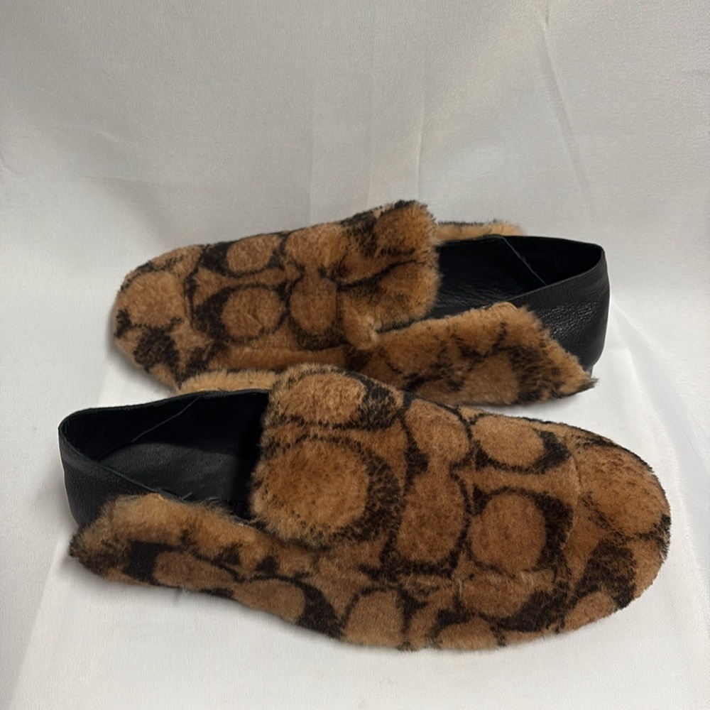 Coach Holly Shearling & Leather Signature Loafer Slipper Brown/Black Size 9 NWOB - Picture 4 of 8